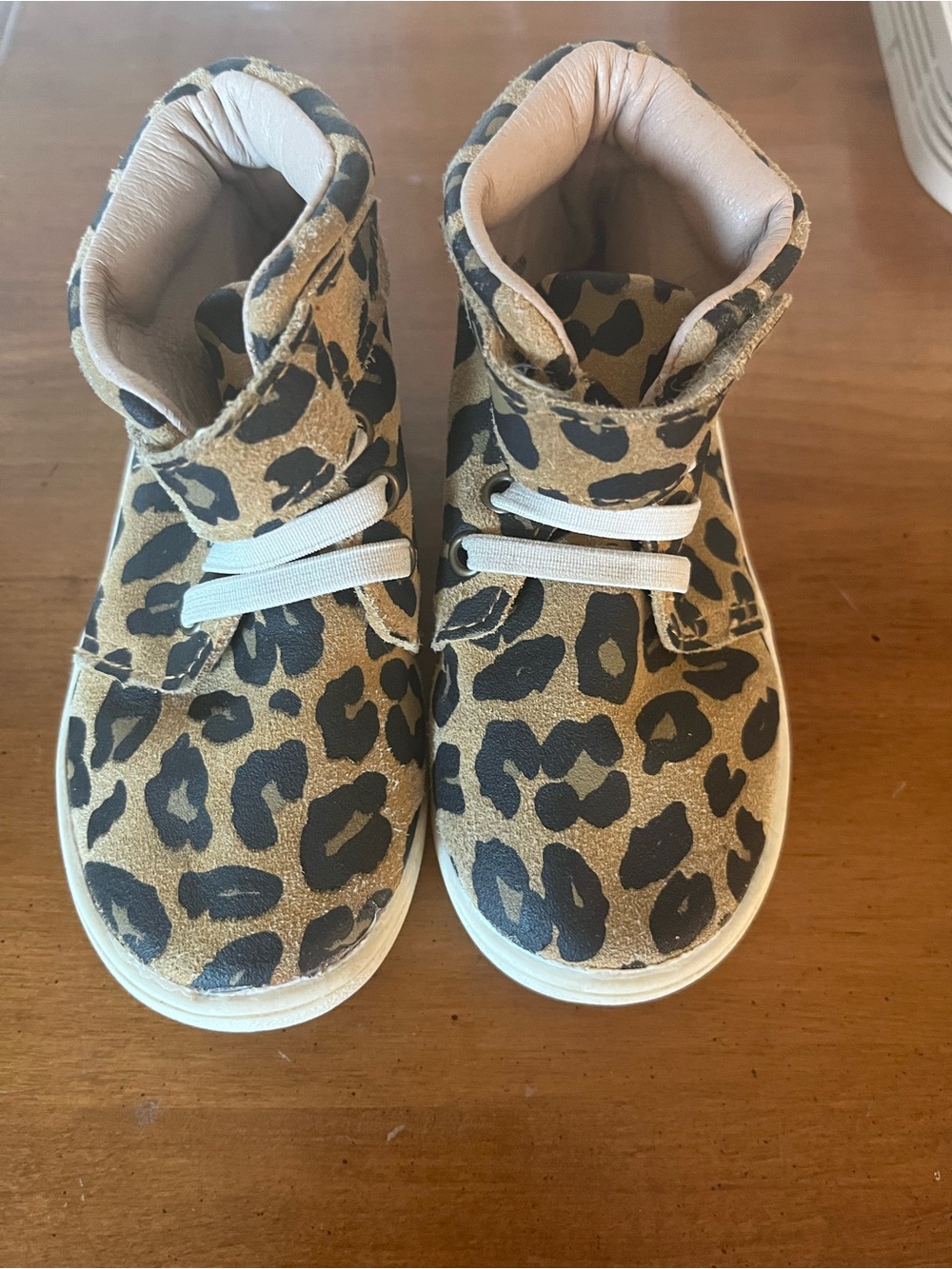 Monkey Feet Toddler Leopard High-Top Sneakers in Tan and Black